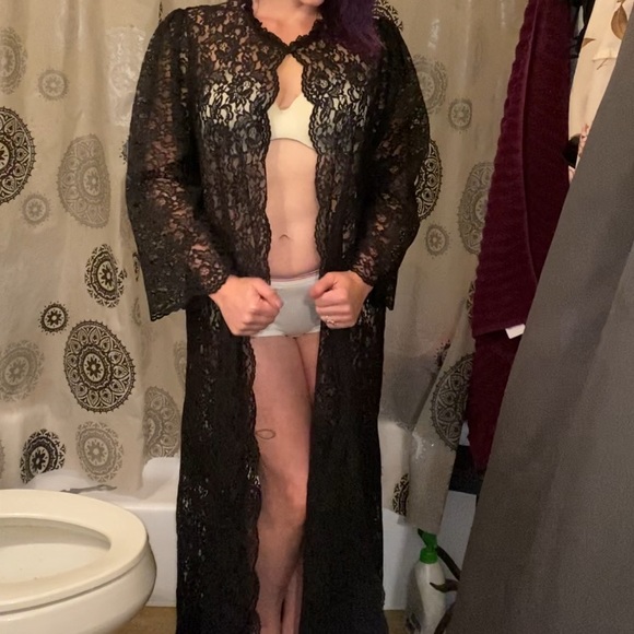 Vintage nylon robe - Picture 2 of 5